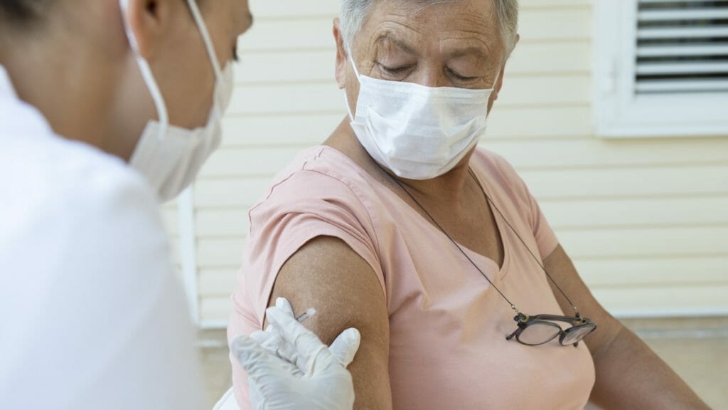 Home healthcare providers to receive higher Medicare payment for administering COVID-19 vaccines