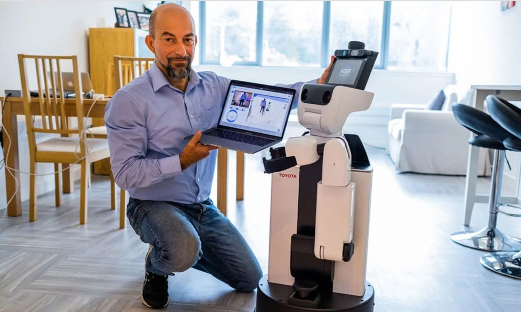 Remote-controlled robots being tested to assess residents living with dementia