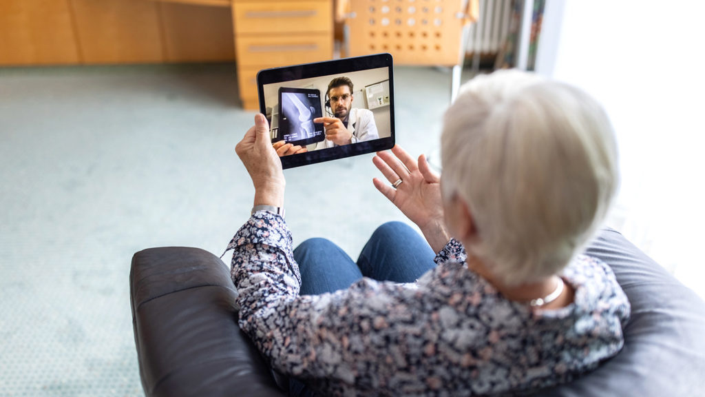 Good digital health tools for seniors must have these 2 traits, researchers say