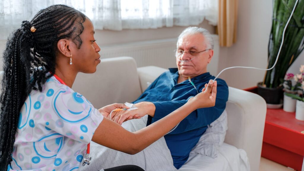 Home-based dialysis gives patients, clinicians more treatment options, nephrologist says