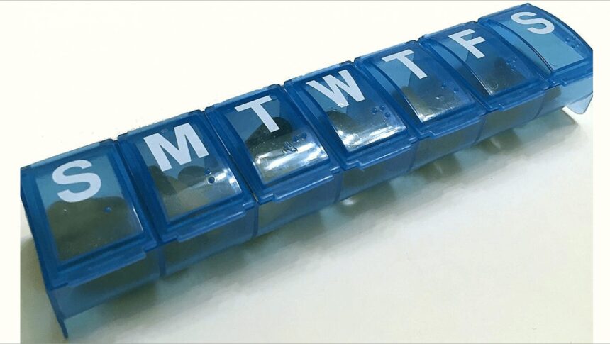 pill organizer